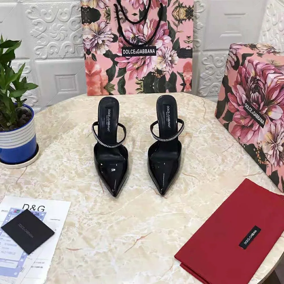 Dolce Gabbana D&G Polished Calfskin Mules with Embroidery for Women in Black Dolce Gabbana D&G Polished Calfskin Mules with Embroidery for Women in Black