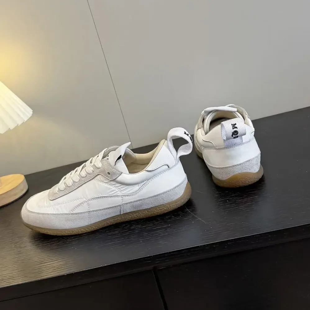 Alexander Mcqueen EC1 Sneaker in White for Unisex Alexander Mcqueen EC1 Sneaker in White for Unisex