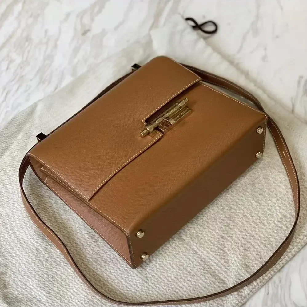 Hermes Verrou 21 Bag in Epsom Leather for Women in Brown/Gold Hermes Verrou 21 Bag in Epsom Leather for Women in Brown/Gold