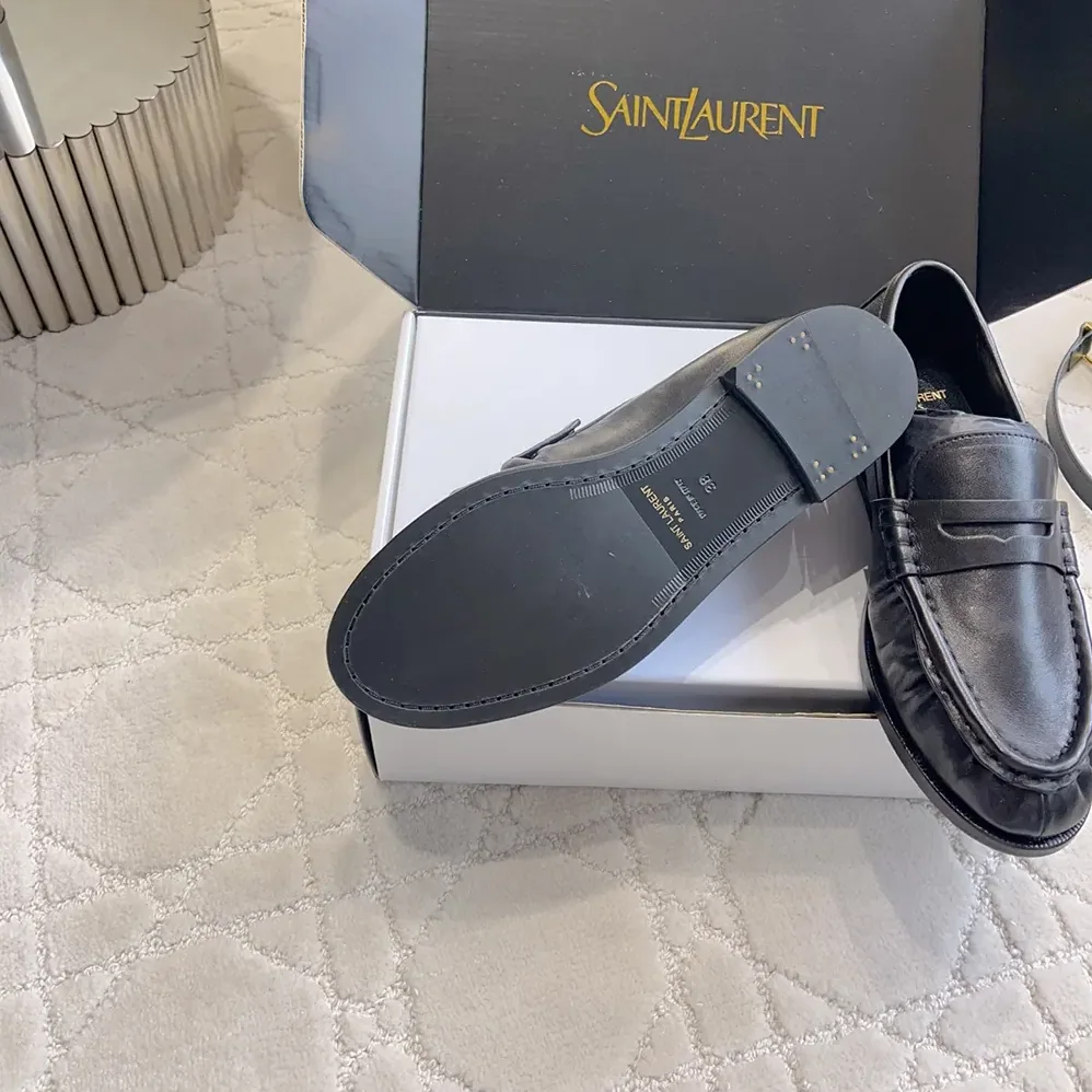 Saint Laurent YSL Le Loafer Supple in Matte Leather for Unisex in Black Saint Laurent YSL Le Loafer Supple in Matte Leather for Unisex in Black