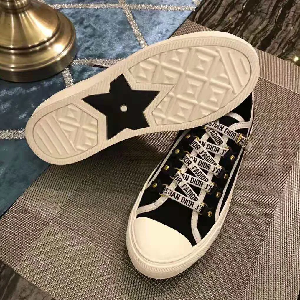Dior Walk'N'Dior Low-Top Sneaker in Black Canvas for Women Dior Walk'N'Dior Low-Top Sneaker in Black Canvas for Women