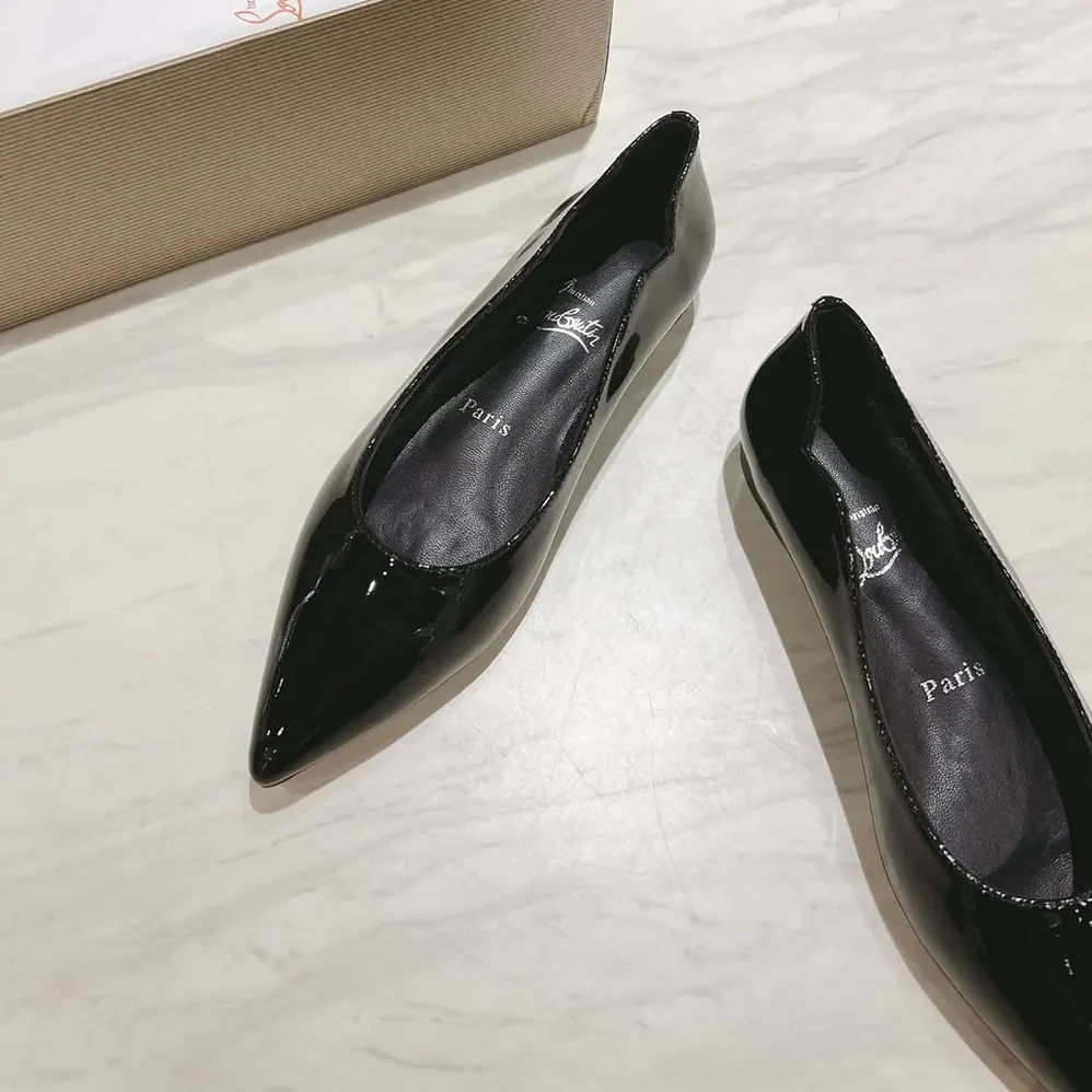 Christian Louboutin Hot Chickita Ballerinas Patent Calf Leather for Women in Black Christian Louboutin Hot Chickita Ballerinas Patent Calf Leather for Women in Black
