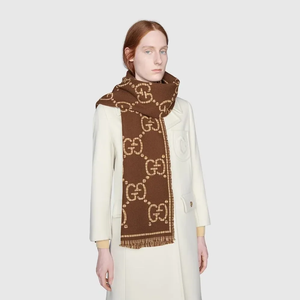 Gucci GG Scarf Brown And Beige /