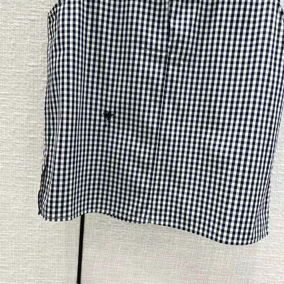 Dior Sleeveless Blouse Navy Blue D for Women in Little Vichy Silk Canvas Dior Sleeveless Blouse Navy Blue D for Women in Little Vichy Silk Canvas