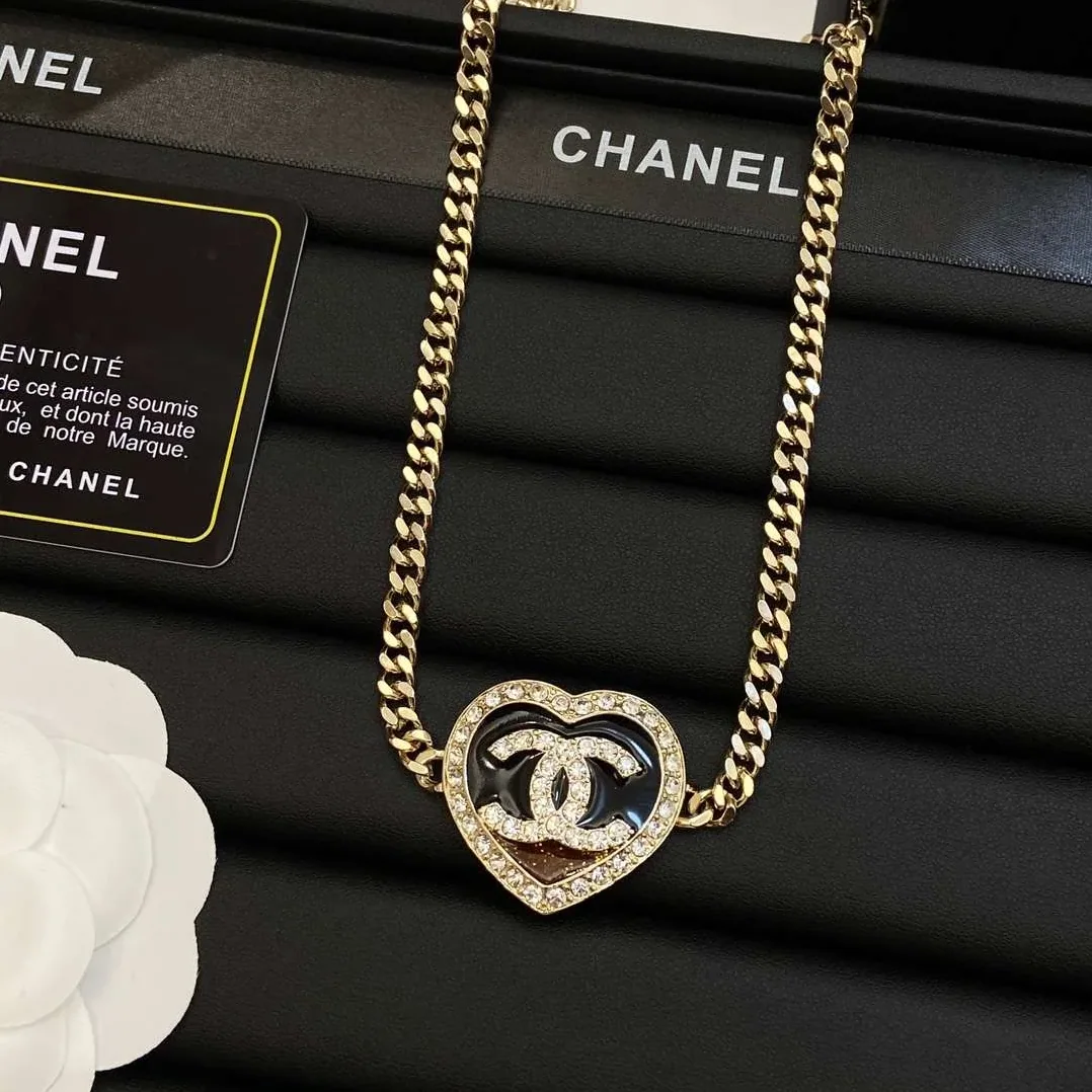 Chanel Heart Necklace Gold Chanel Heart Necklace Gold