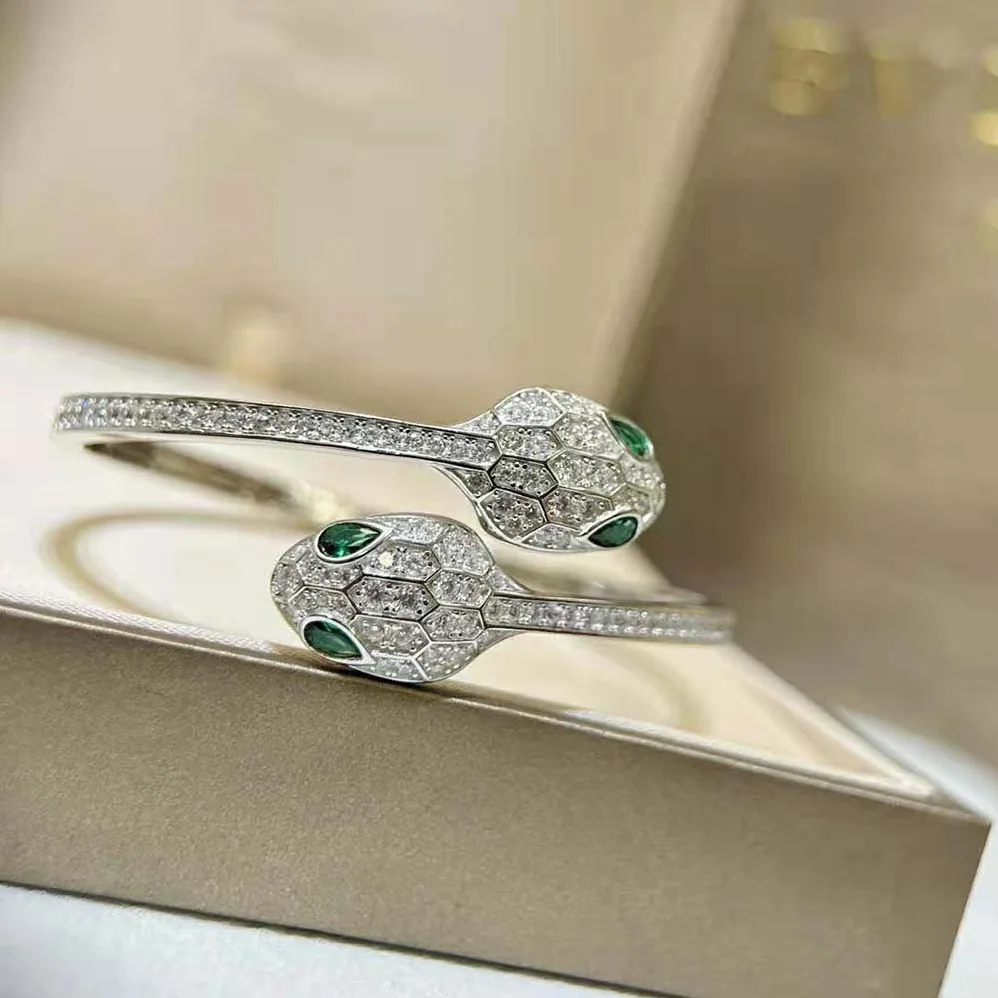 Bvlgari Serpenti 18 kt White Gold Bracelet Set for Women