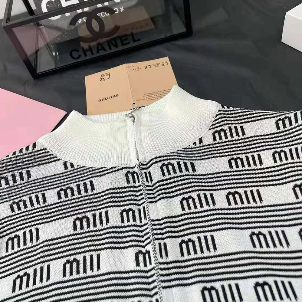 Miu Miu Cashmere and Silk Cardigan with Jacquard Logo for Women in White Miu Miu Cashmere and Silk Cardigan with Jacquard Logo for Women in White