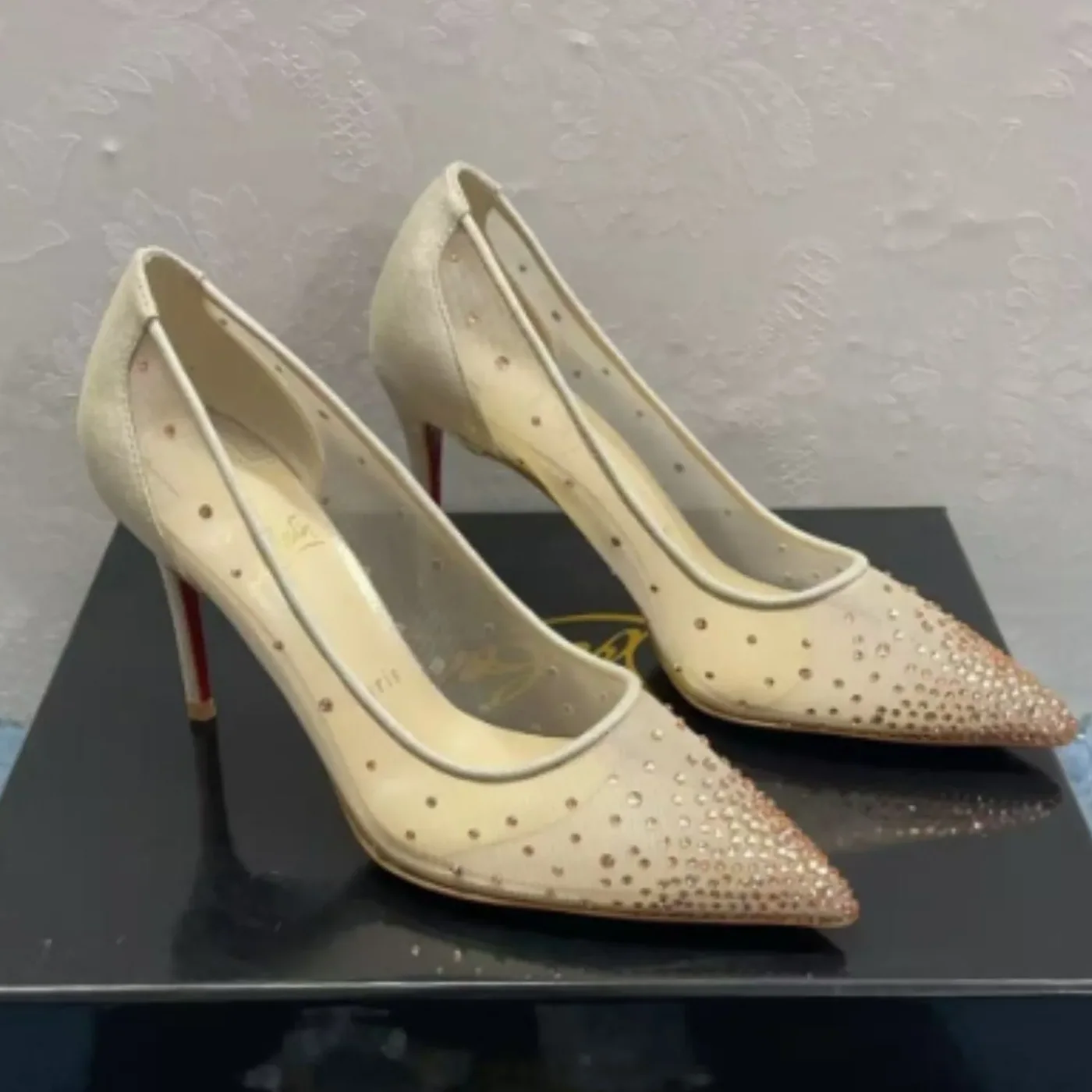 Christian Louboutin Follies Strass Beige