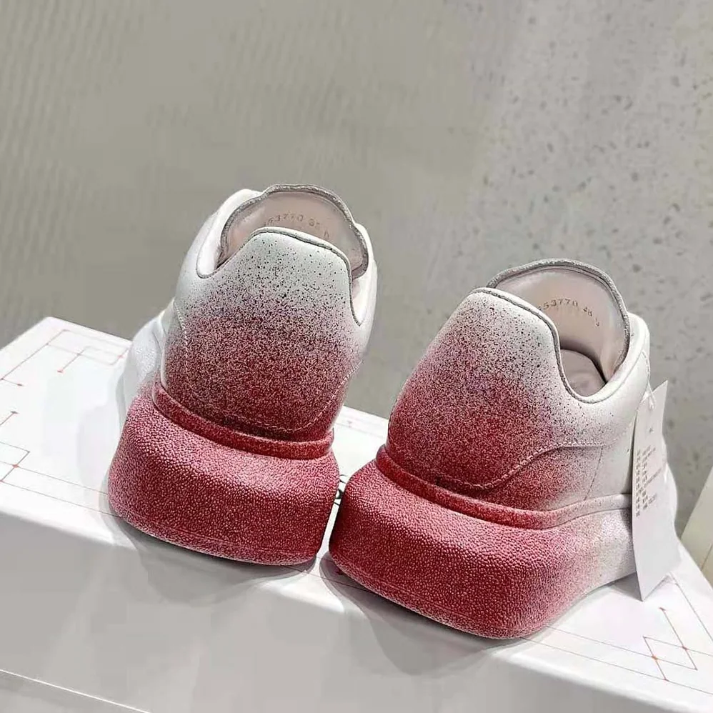 Alexander Mcqueen Oversized Sneaker in White for Women in Pink
