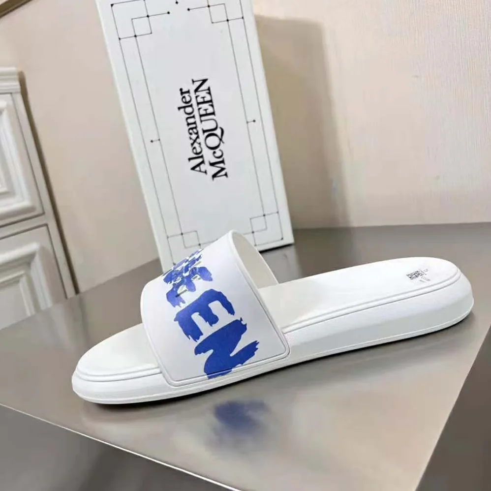 Alexander Mcqueen Mcqueen Graffiti Rubber Pool Slide in White for Unisex