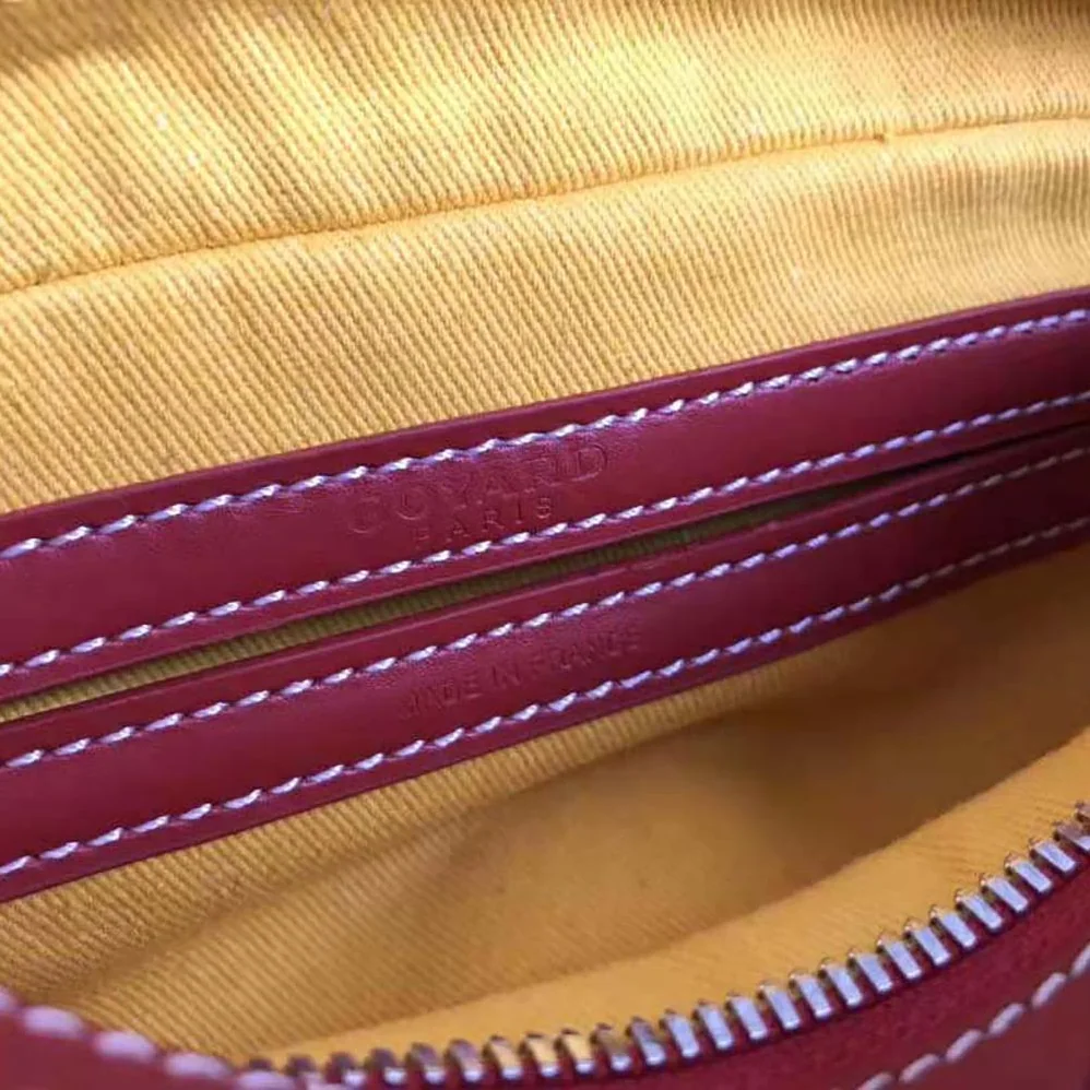 Goyard Cap-vert Pm Bag for Unisex in Red