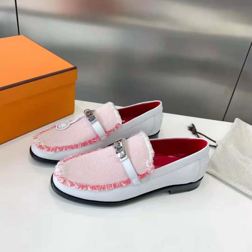 Hermes Destin Loafer in Calfskin Leather for Women in Pink Hermes Destin Loafer in Calfskin Leather for Women in Pink