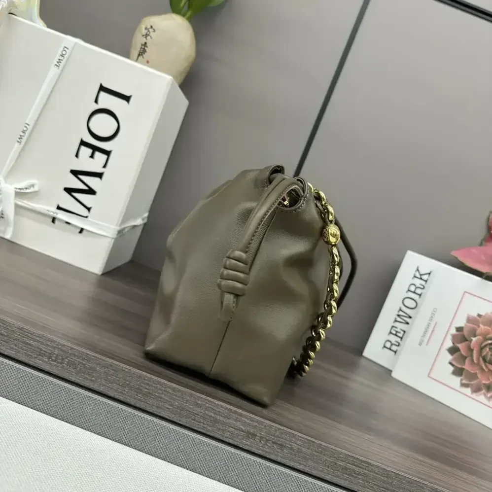 Loewe Medium Flamenco Purse in Mellow Nappa Lambskin for Unisex in Dark Khaki Green