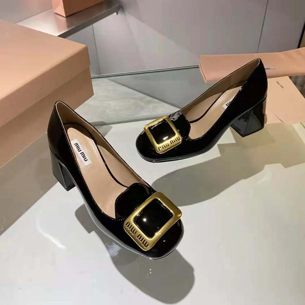 Miu Miu Patent Leather Pumps in 65 mm Heel Height for Women in Black