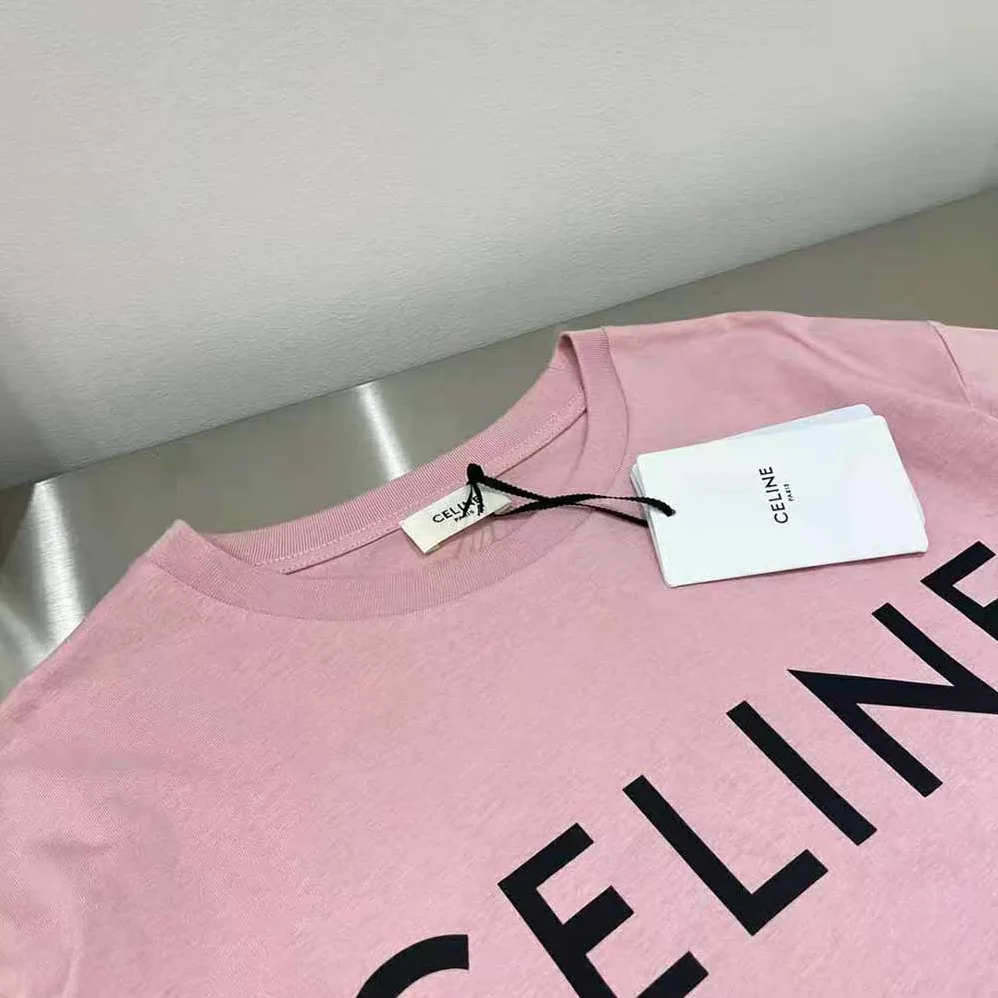 Celine Loose Unisex Cotton Jersey T-shirt for Women in Pink Celine Loose Unisex Cotton Jersey T-shirt for Women in Pink