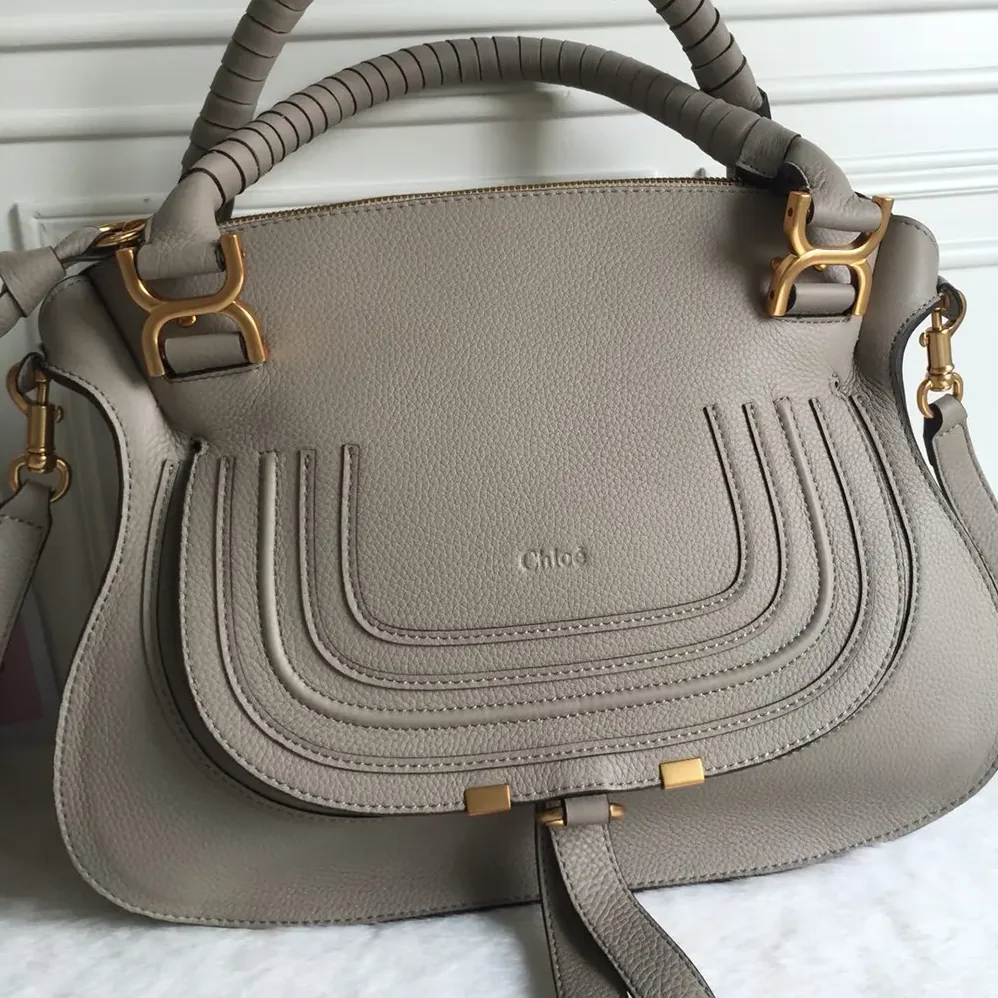 Chloe Marcie Bag in Grained Leather for Women in Grey