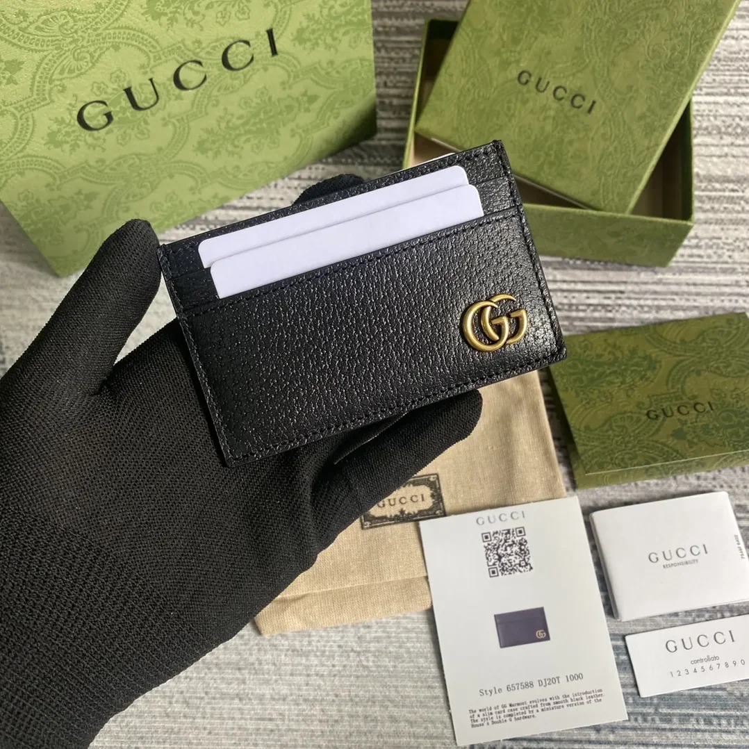 Gucci GG Marmont Card Case Black Gold Toned Hardware /