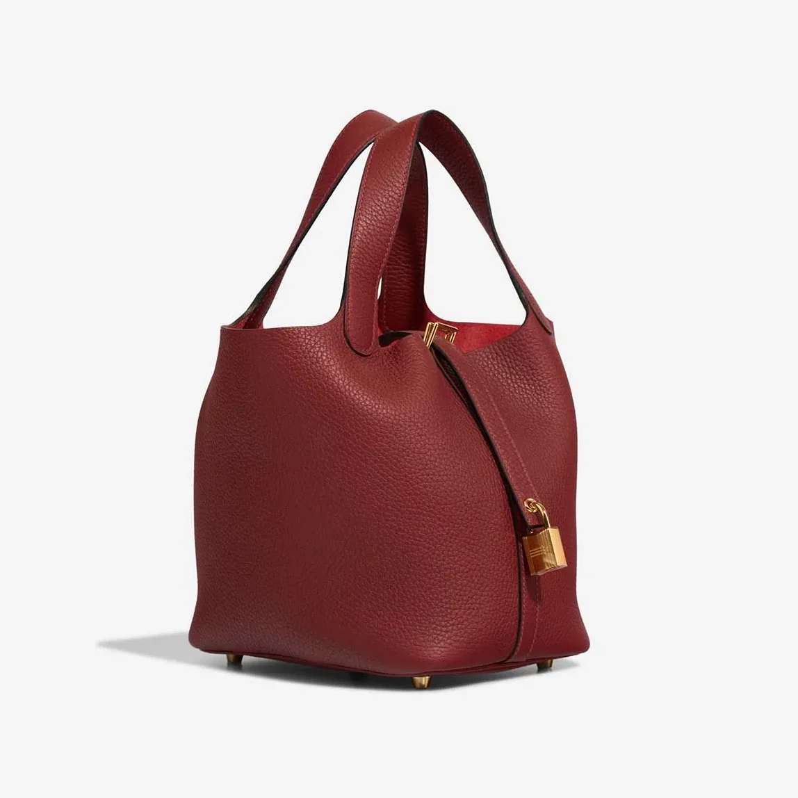 Hermes Picotin 18 Taurillon Clemence Rouge H Top Handle Bag in Red Gold Hardware