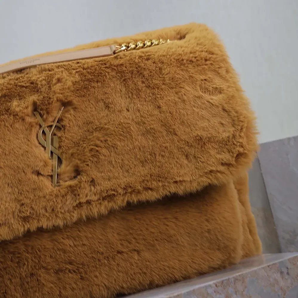 Saint Laurent YSL Oversized Niki in Feathers for Women