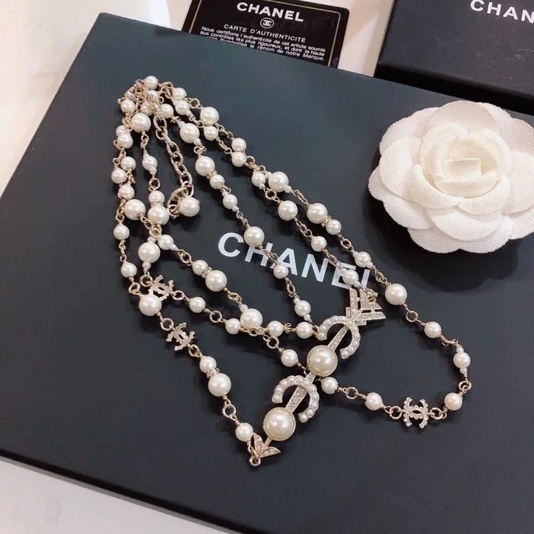 Chanel Accessories Pearl Necklace Logo CC Gold Tone Chanel Accessories Pearl Necklace Logo CC Gold Tone