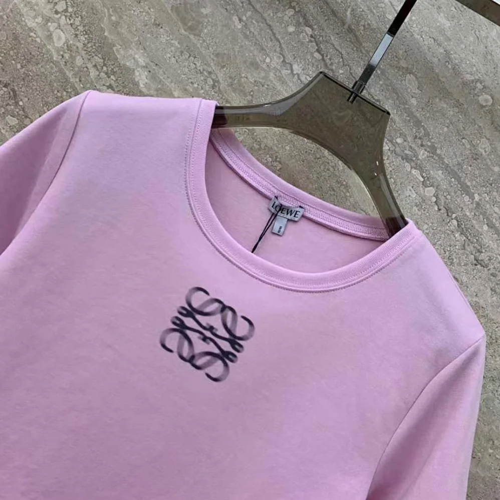 Loewe Cropped T-shirt in Cotton for Women in Pink Loewe Cropped T-shirt in Cotton for Women in Pink