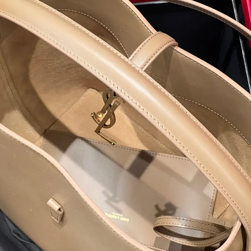 Saint Laurent YSL Le 37 Small in Shiny Leather for Women in Brown Saint Laurent YSL Le 37 Small in Shiny Leather for Women in Brown