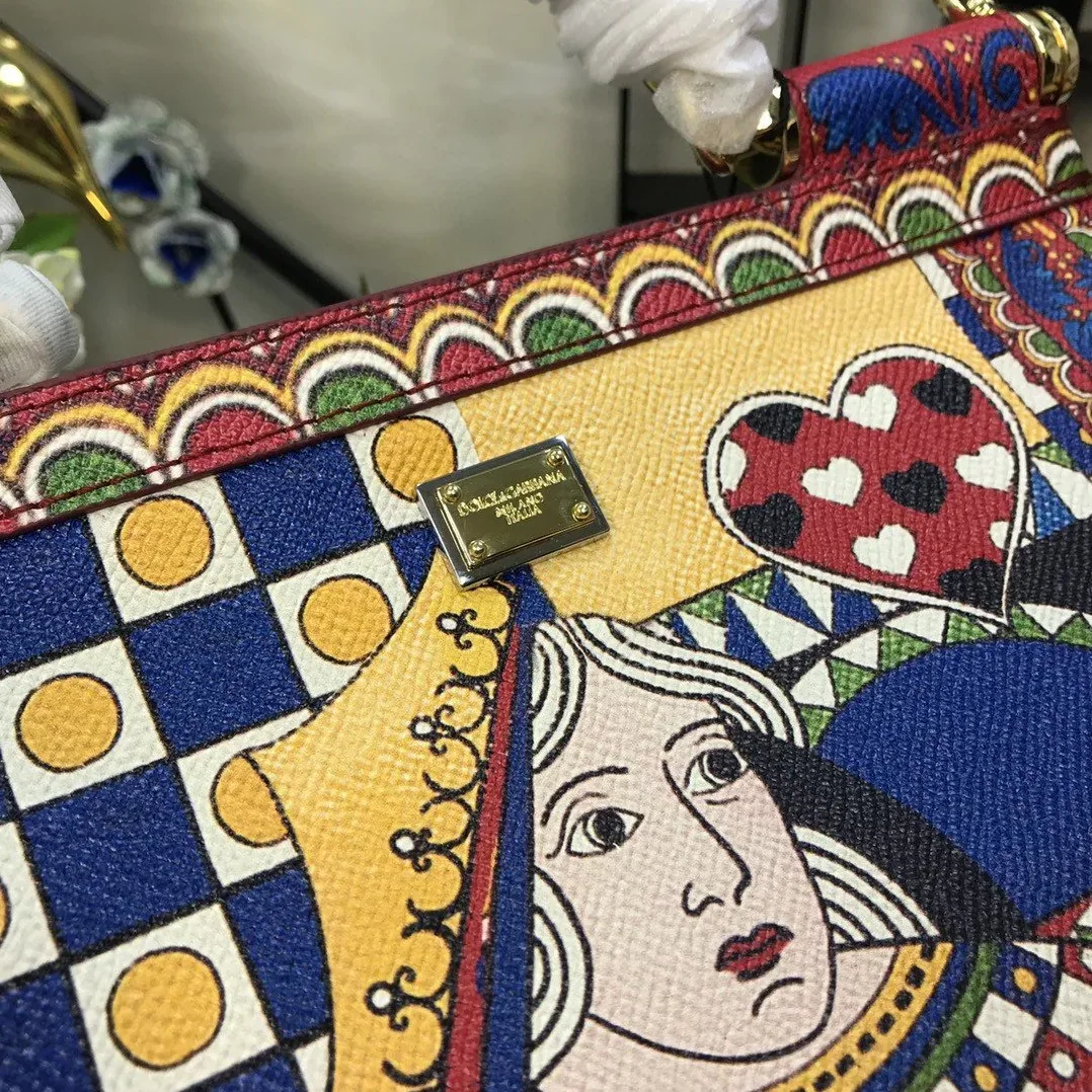 Dolce & Gabbana 90s Sicily Bag With Logo Print Multicolor / DG Dolce & Gabbana 90s Sicily Bag With Logo Print Multicolor / DG