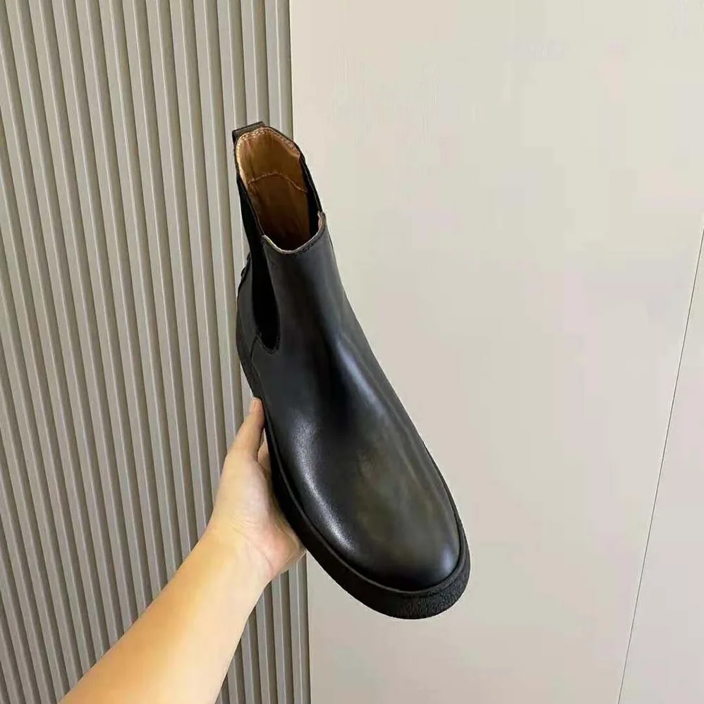 Tod's W. G. Chelsea Boots in Leather for Men in Black Tod's W. G. Chelsea Boots in Leather for Men in Black