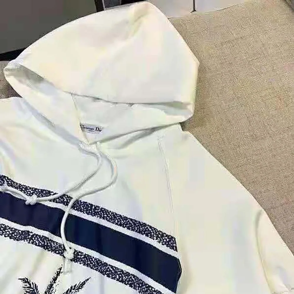 Dior Chez Moi Short for Women in Sleeved Hooded Sweatshirt Dior Chez Moi Short for Women in Sleeved Hooded Sweatshirt