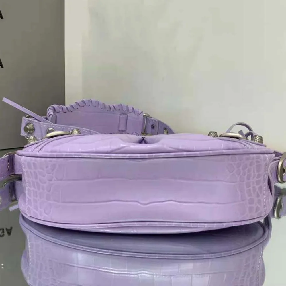 Balenciaga Le Cagole XS Shoulder Bag in Purple for Women