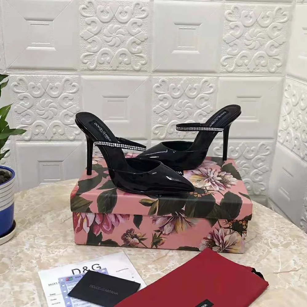 Dolce Gabbana D&G Polished Calfskin Mules with Embroidery for Women in Black Dolce Gabbana D&G Polished Calfskin Mules with Embroidery for Women in Black