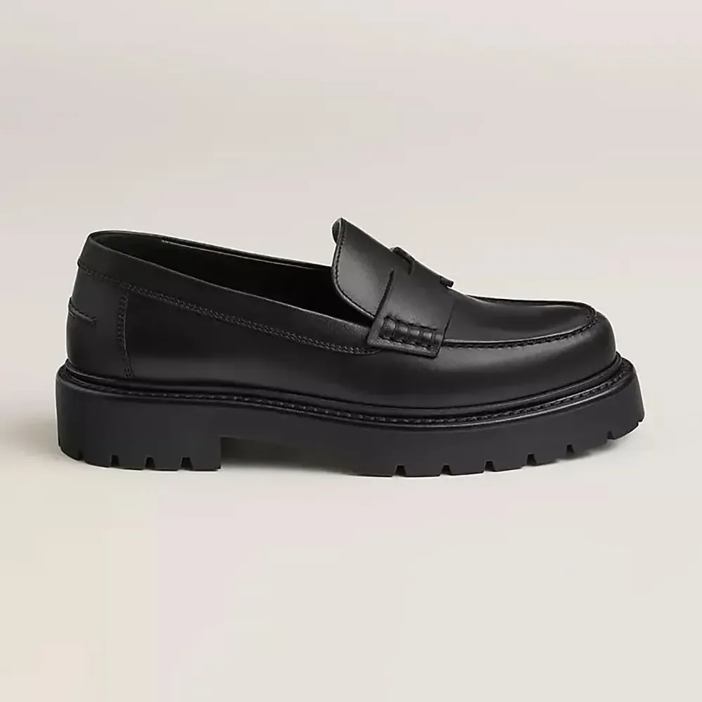 Hermes Klement Loafer in Calfskin for Women in Black Hermes Klement Loafer in Calfskin for Women in Black