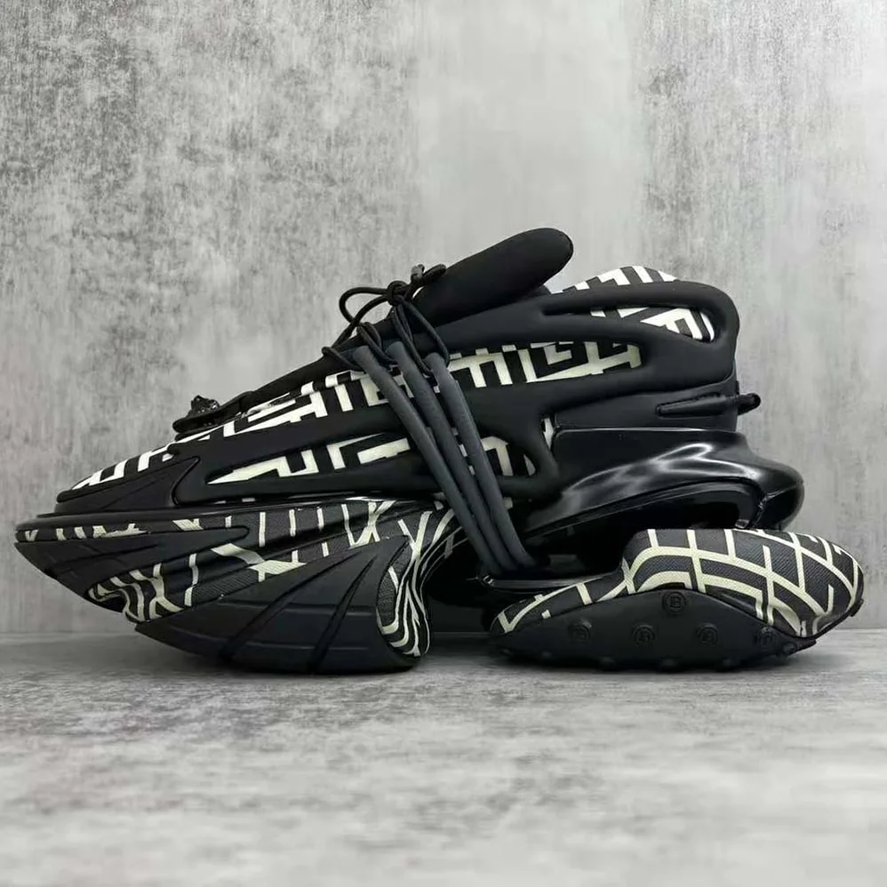 Balmain Neoprene and Calfskin Unicorn Low-Top Sneakers for Unisex in Black Balmain Neoprene and Calfskin Unicorn Low-Top Sneakers for Unisex in Black