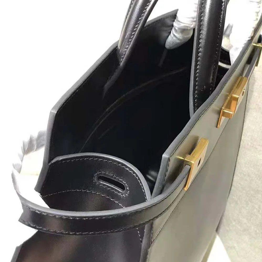 Saint Laurent YSL Manhattan Small Shopping in Smooth Leather for Women Saint Laurent YSL Manhattan Small Shopping in Smooth Leather for Women