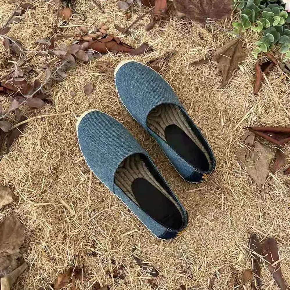 Saint Laurent YSL Ysl Embroidered Espadrilles in Denim for Women in Navy