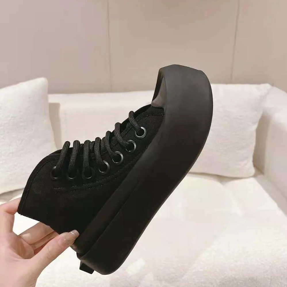 Bottega Veneta Jumbo Sneaker Nylon High Top Lace-up Sneakers for Unisex in Black Bottega Veneta Jumbo Sneaker Nylon High Top Lace-up Sneakers for Unisex in Black