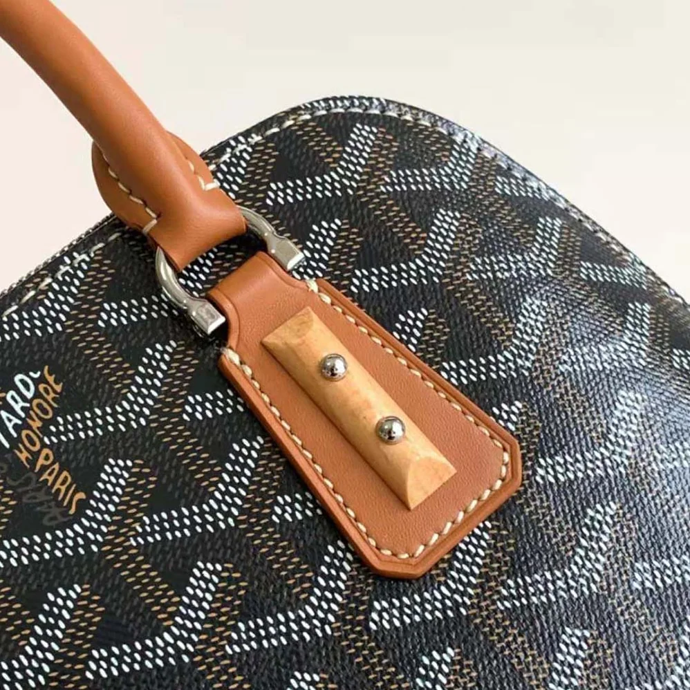 Goyard Vendôme Mini Bag for Women in Tan Goyard Vendôme Mini Bag for Women in Tan