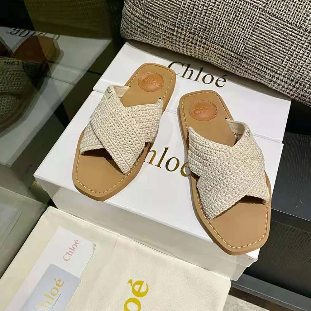 Chloe Woody Flat Mule for Women in Beige Chloe Woody Flat Mule for Women in Beige