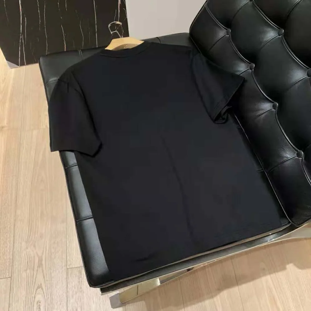 Burberry Location Print Cotton Oversized T-shirt for Men in Black