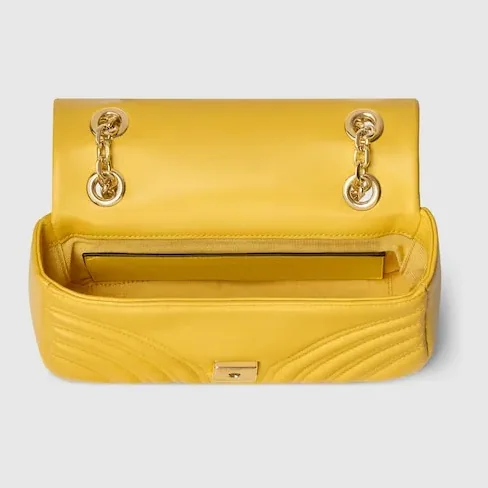 Gucci Marmont Small Shoulder Bag in Yellow Gold Hardware Gucci Marmont Small Shoulder Bag in Yellow Gold Hardware