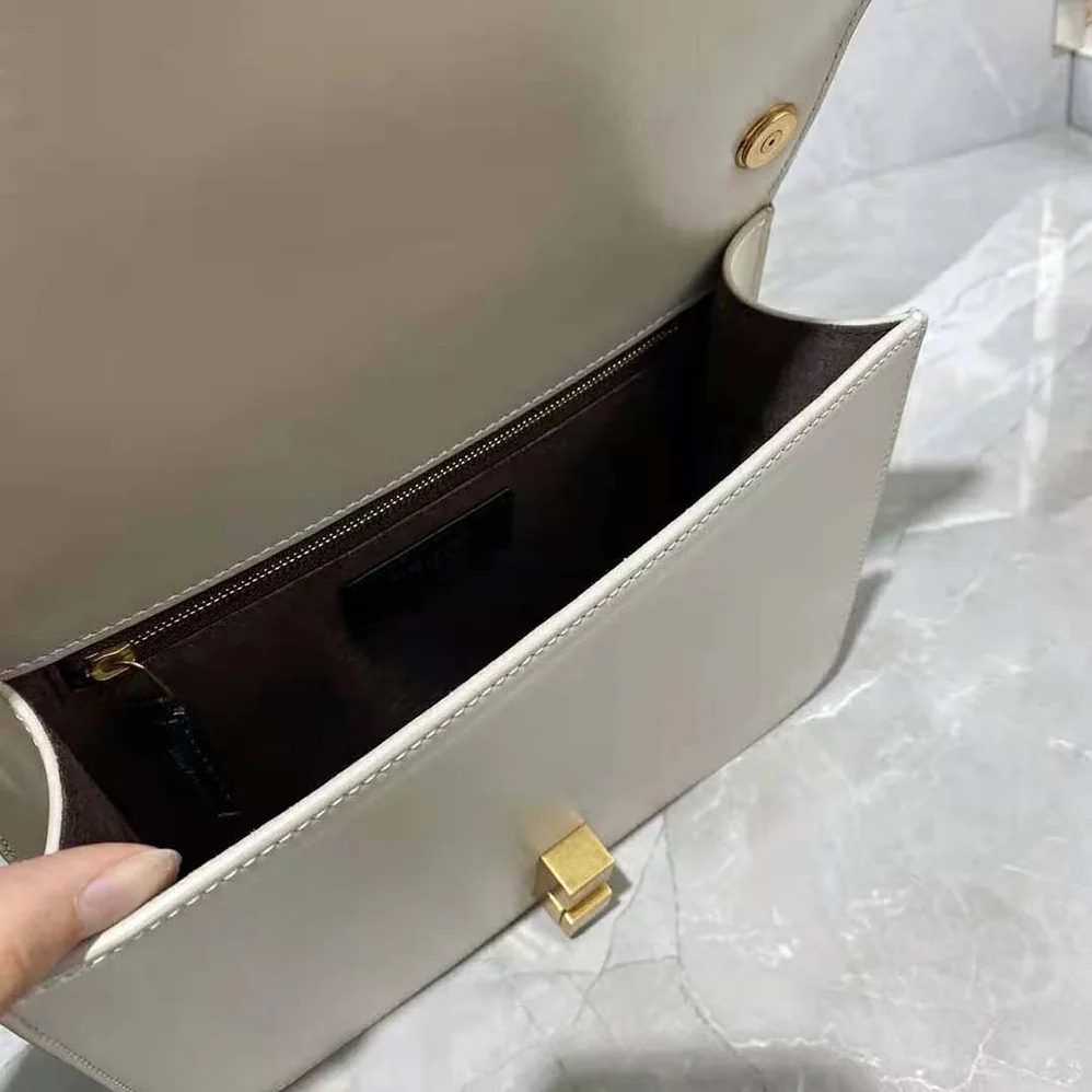 Saint Laurent YSL LE Carre Satchel in Box Saint Laurent Leather for Women in White