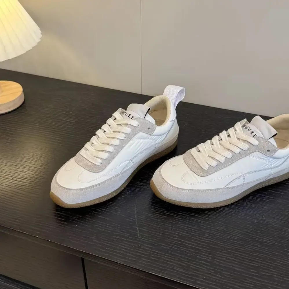 Alexander Mcqueen EC1 Sneaker in White for Unisex Alexander Mcqueen EC1 Sneaker in White for Unisex
