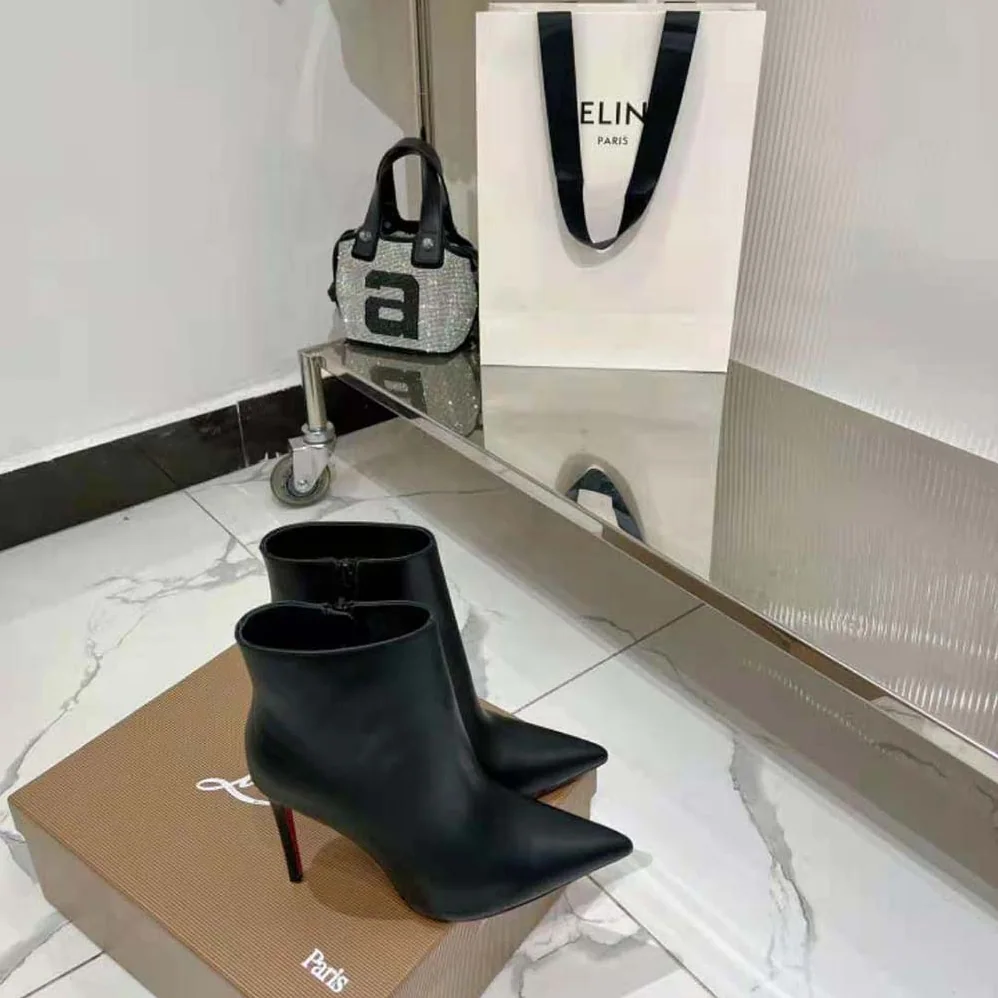 Christian Louboutin So Kate Booty 85 mm Low Boots for Women in Black Christian Louboutin So Kate Booty 85 mm Low Boots for Women in Black
