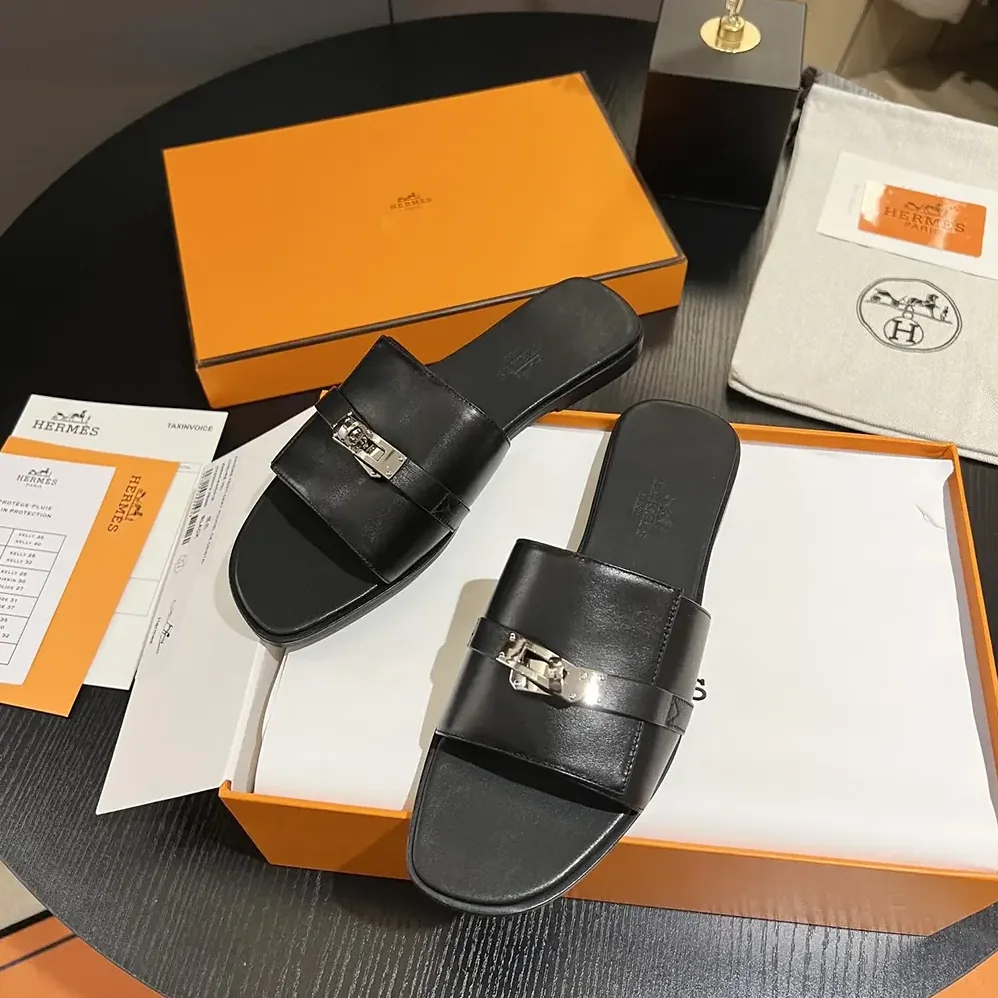 Hermes Giulia Sandal-Black H232129Z for Women Hermes Giulia Sandal-Black H232129Z for Women