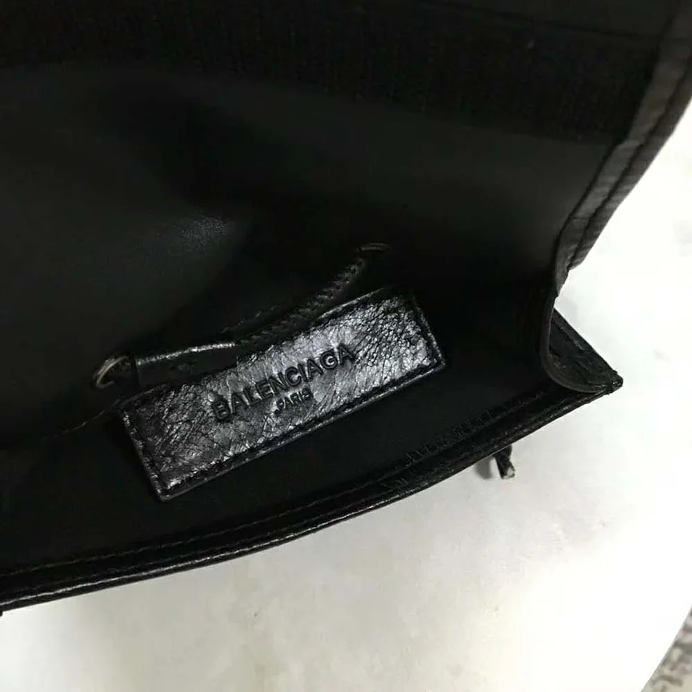 Balenciaga Explorer Pouch Strap in Leather for Men in Black Balenciaga Explorer Pouch Strap in Leather for Men in Black