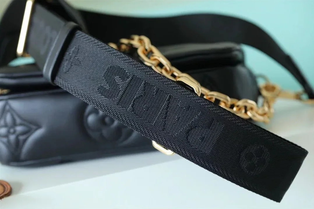 Louis Vuitton Wallet On Strap Bubblegram Monogram In Wallets and Small Leather Goods / LV Louis Vuitton Wallet On Strap Bubblegram Monogram In Wallets and Small Leather Goods / LV