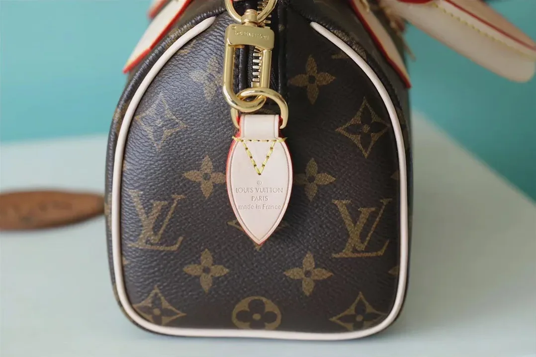 Louis Vuitton Speedy Bandouliere 20 Top Handle Bag / Black Monogram Canvas Gold Hardware