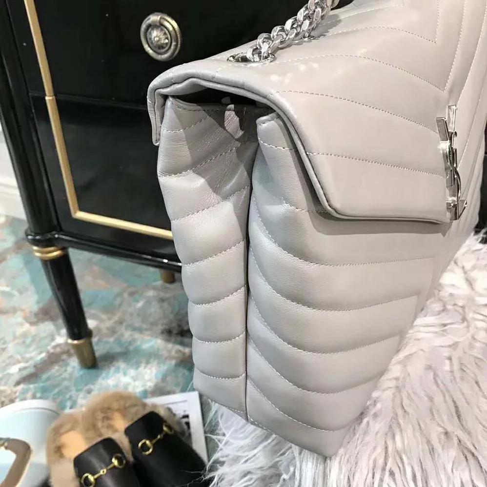 Saint Laurent YSL Loulou Medium Matelasse Y Leather for Women in White Saint Laurent YSL Loulou Medium Matelasse Y Leather for Women in White