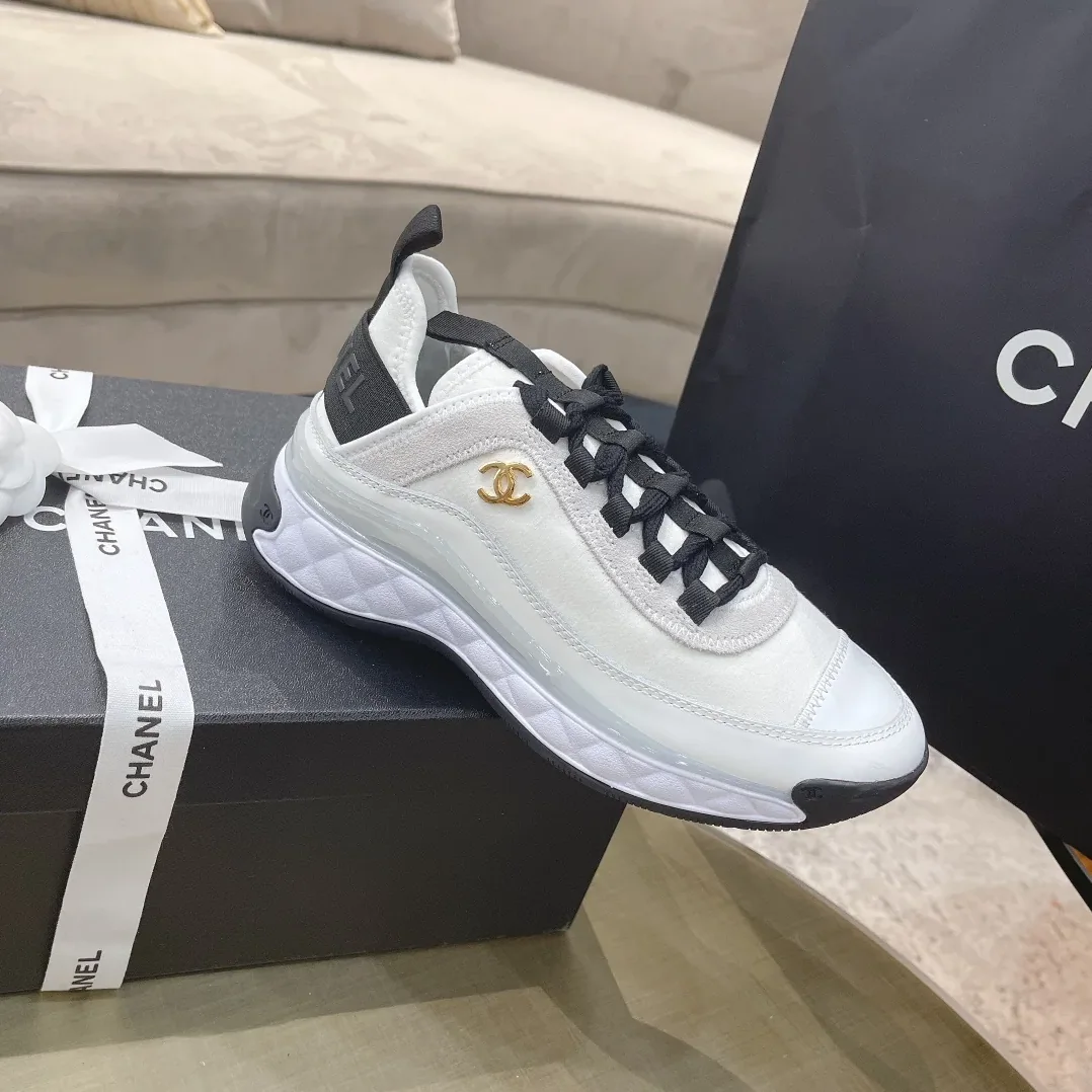 Chanel Sneakers Beige , Shoes / for Women Chanel Sneakers Beige , Shoes / for Women