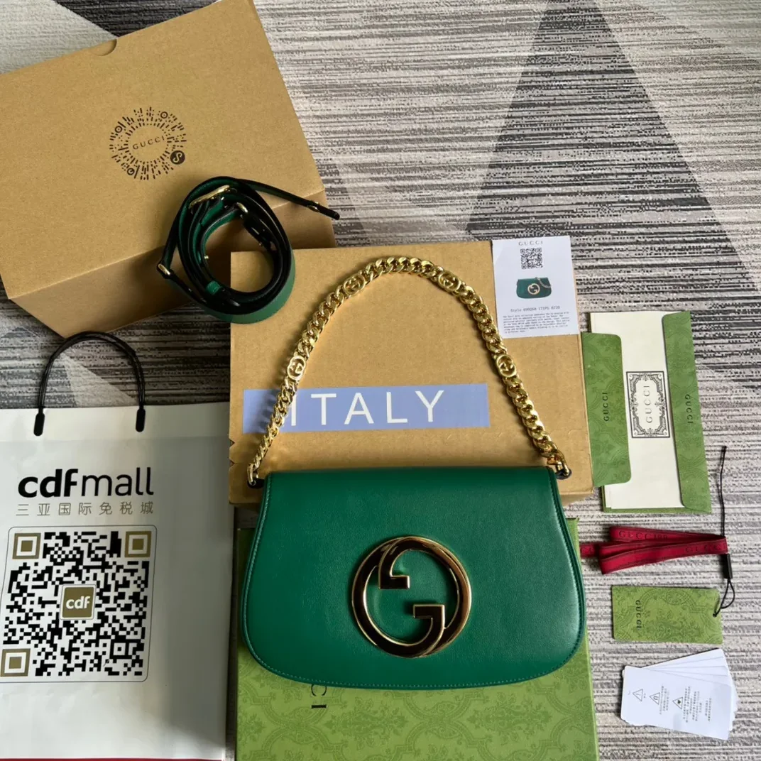 Gucci Blondie Medium Shoulder Bag in Green Gold Hardware